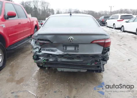 2024 Volkswagen Jetta 1.5T Sport z USA, uszkodzony, nr VIN 3VWBM7BU3RM039467